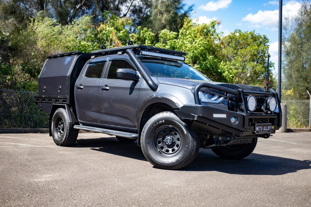 Dual Cab Gallery - Aluminium Tray & Canopy - MITS Alloy